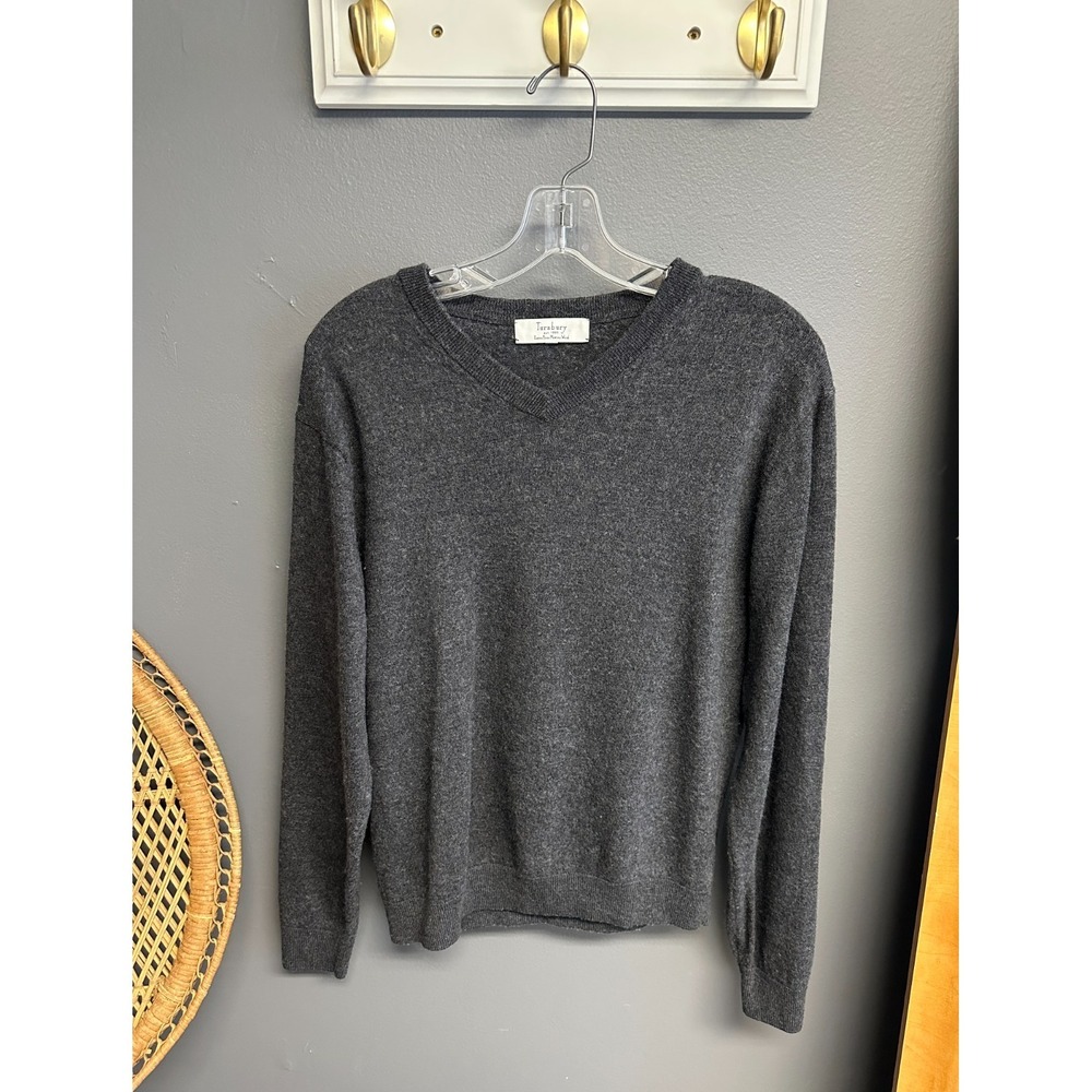 Turnbury Extra Fine Merino Wool Sweater Mens Size M V-Neck Gray‎ Preppy Casual